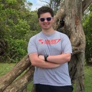 Meet your Posher, Tucker